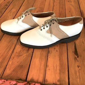 Allen Edmonds - NEW Never worn -Men’s golf shoes available now
